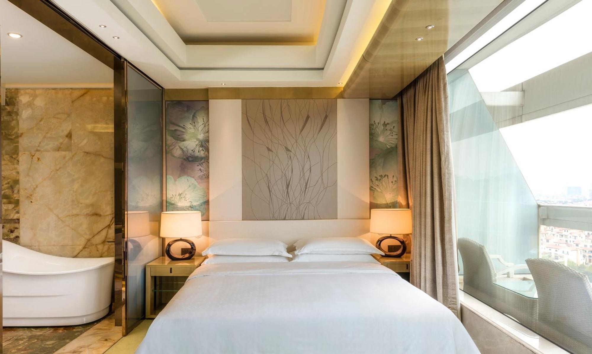 Sheraton Huzhou Taihu Lake Hot Spring Resort & Spa Exterior foto